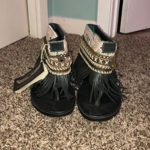 Emonk leather sandals